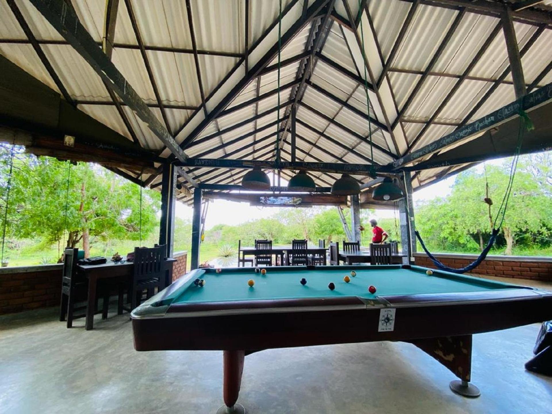 Yala Ying Yang Hostel & Camping Bagian luar foto