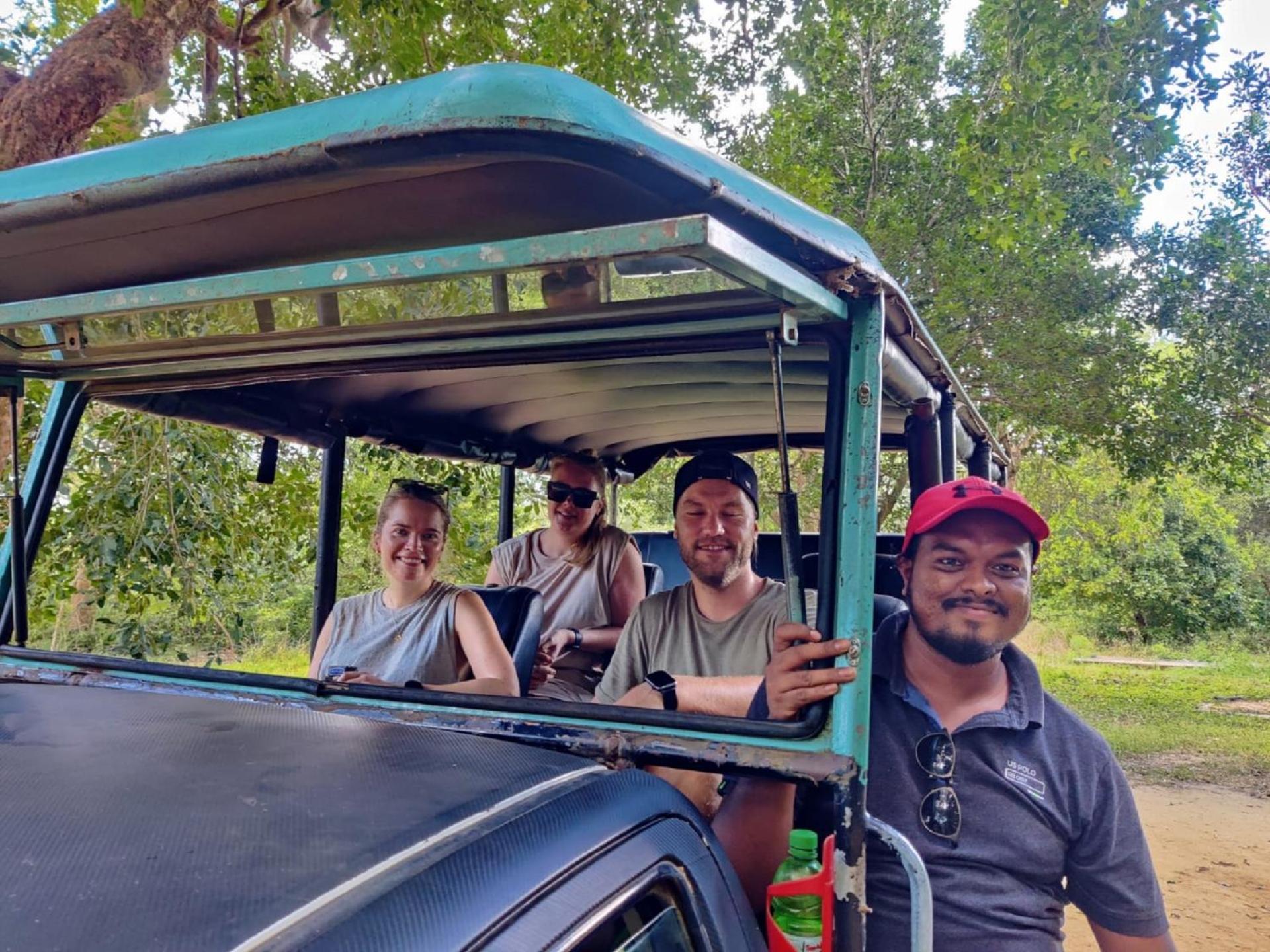 Yala Ying Yang Hostel & Camping Bagian luar foto